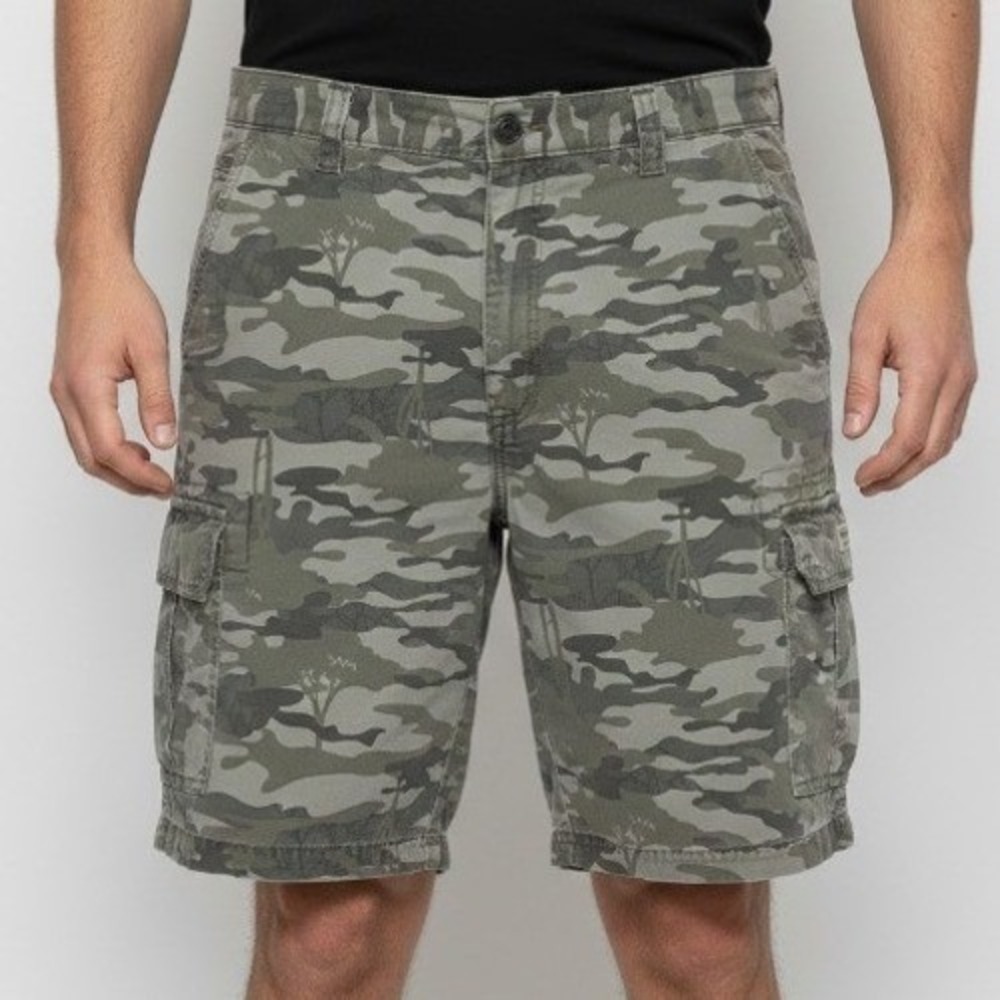Wrangler Men's Camouflage Cargo Shorts Size 38‎ Outdoor Adventure Ready Gorpcore